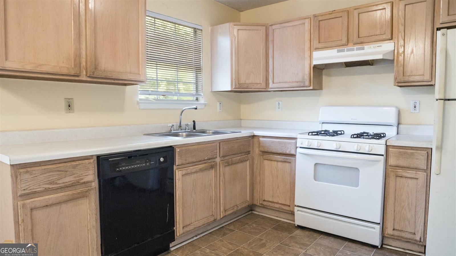 872 Asbury Trail Lithonia - 6