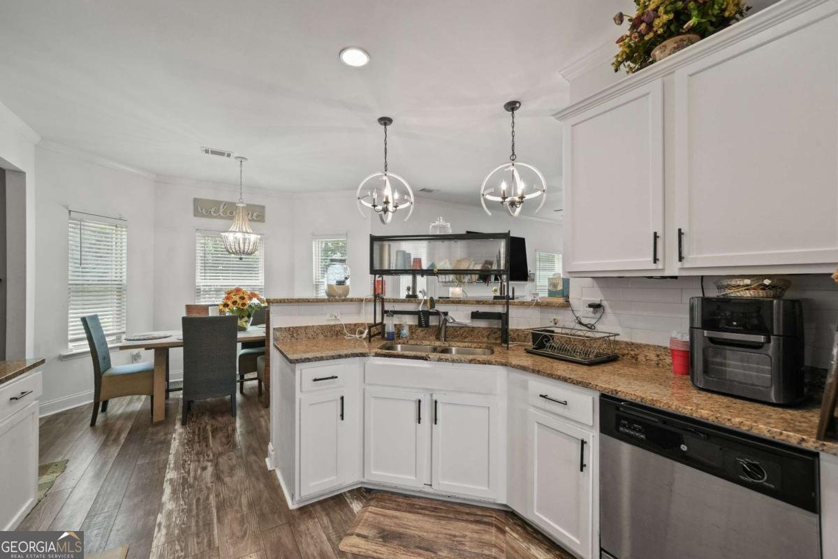 3535 HENLEY Street Rex - 8