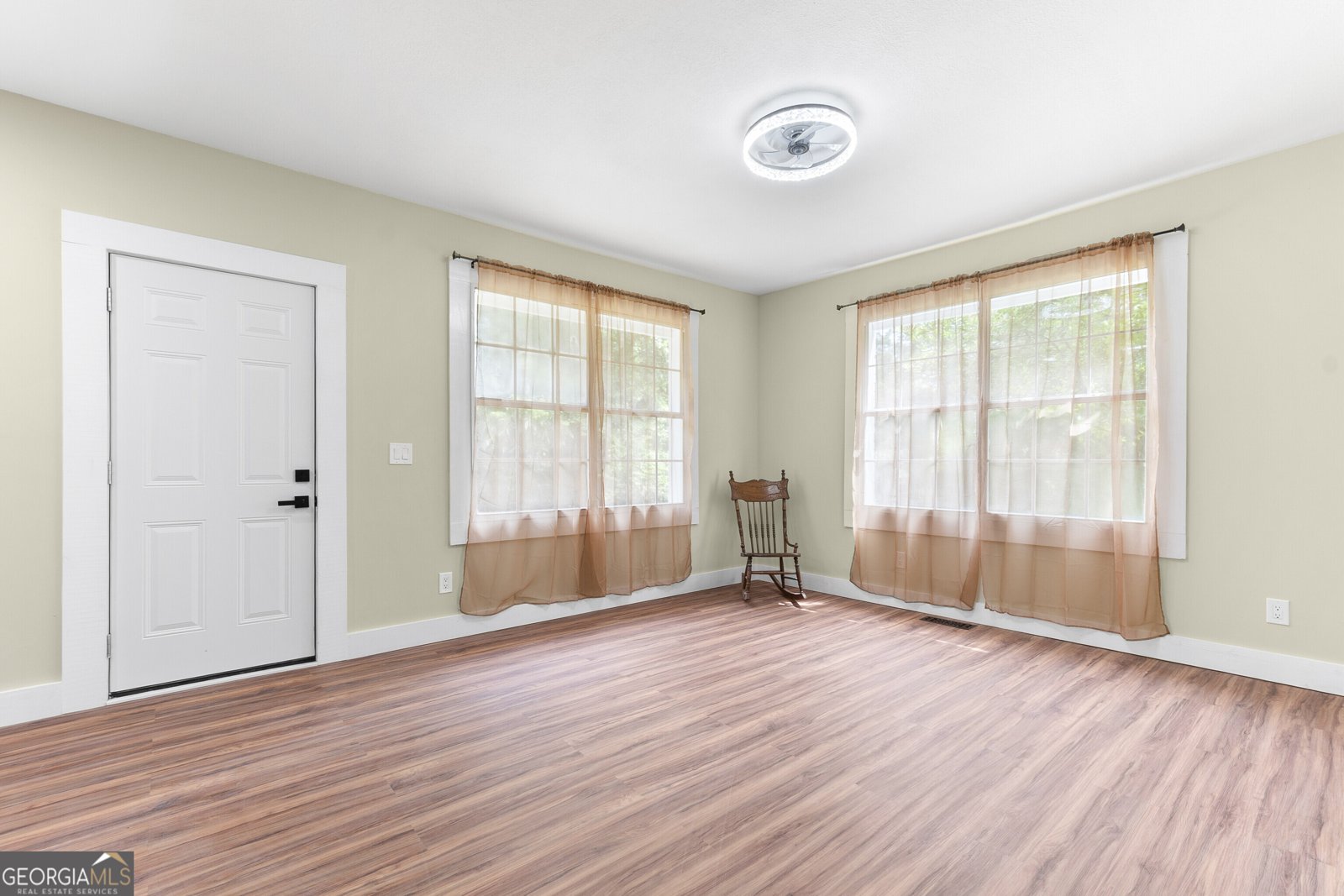 587 Robert Henry Street Macon - 23