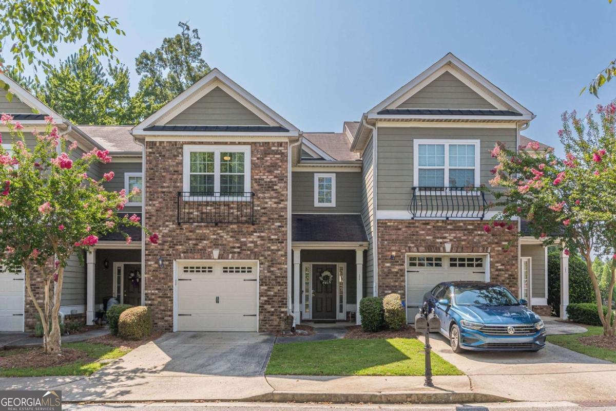 7640 RUTGERS Circle Fairburn - 1
