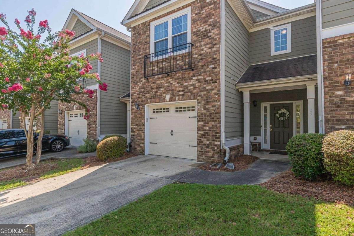 7640 RUTGERS Circle Fairburn - 2