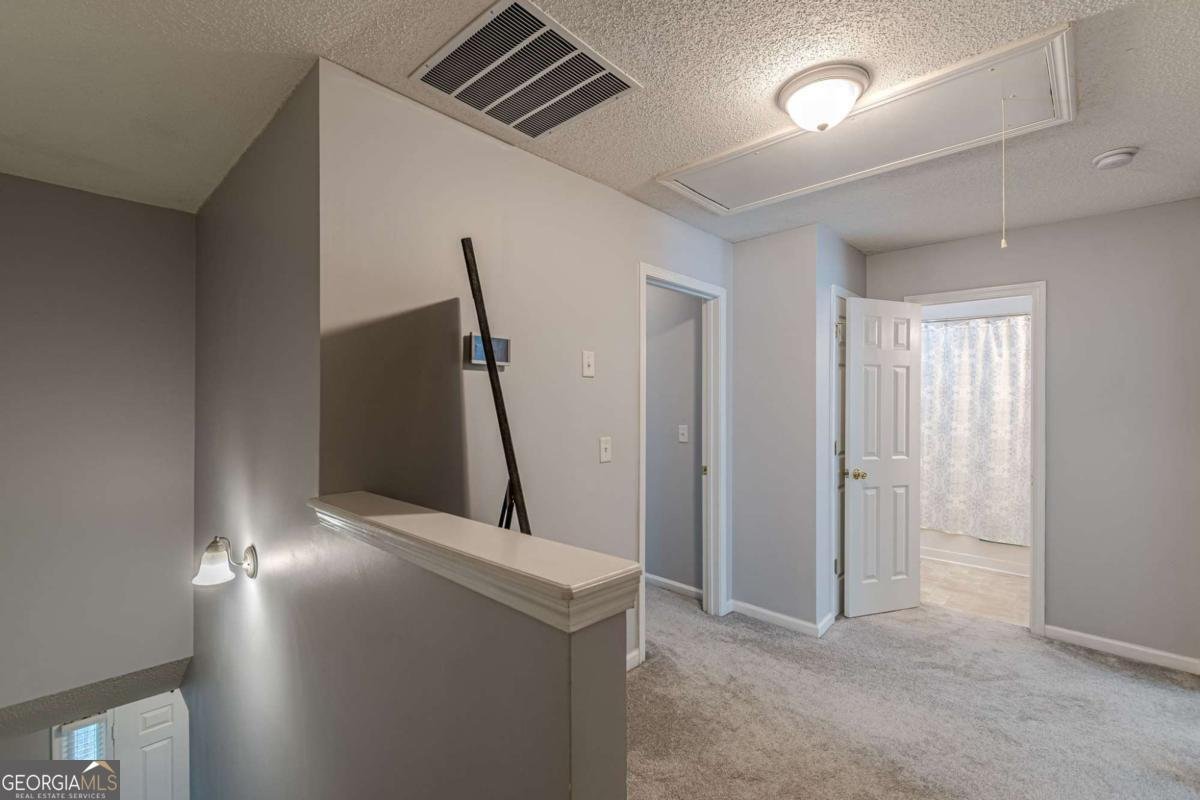 7640 RUTGERS Circle Fairburn - 25