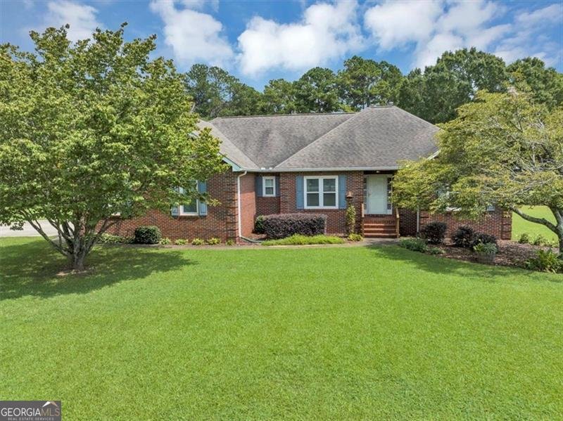 5283 MEADOWS Road Powder Springs - 1
