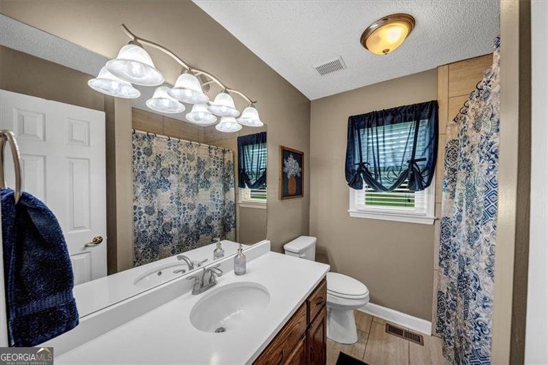 5283 MEADOWS Road Powder Springs - 10