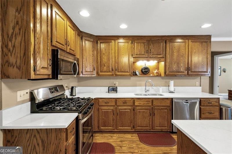 5283 MEADOWS Road Powder Springs - 26