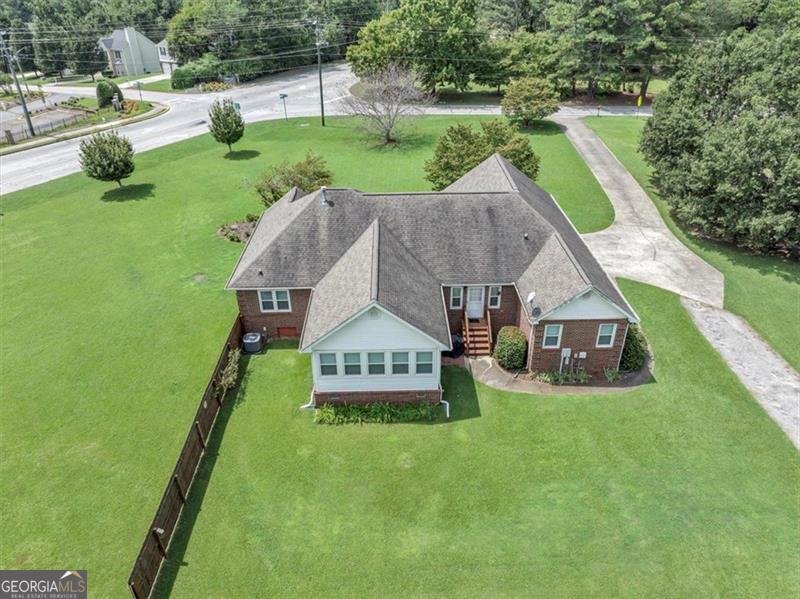 5283 MEADOWS Road Powder Springs - 48