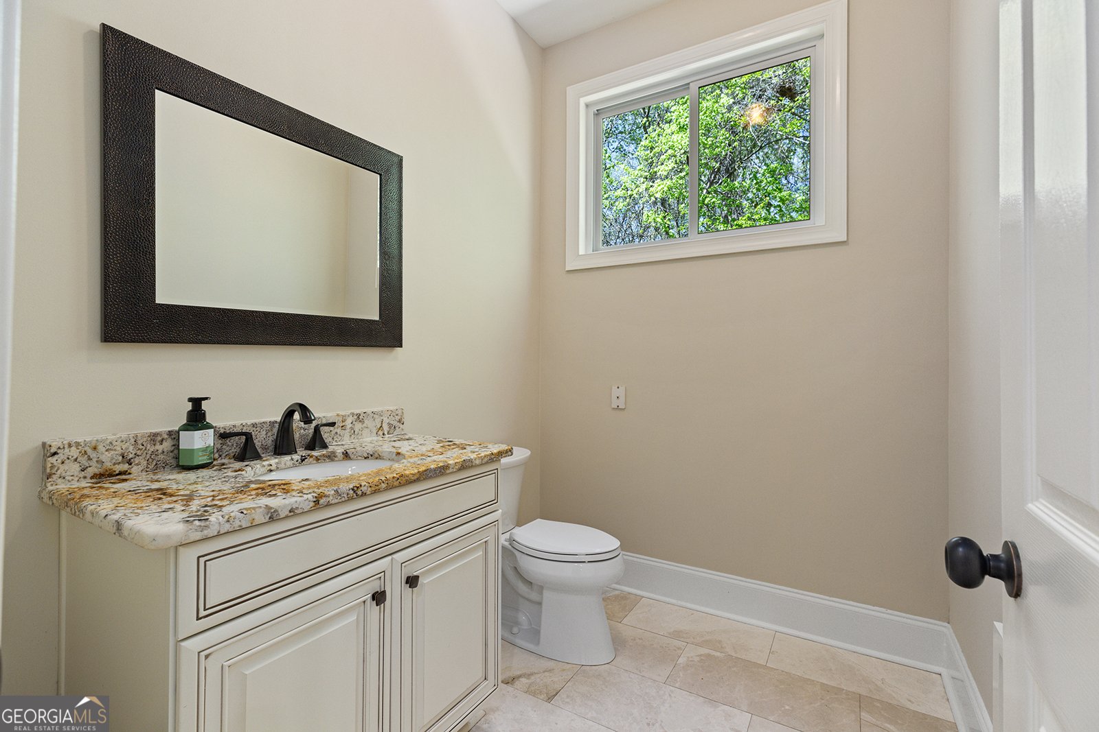 335 Birkdale Drive Fayetteville - 44