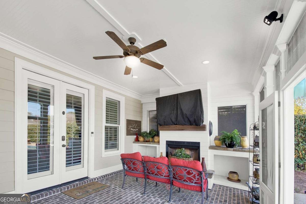 1230 Autumn Park Statham - 12