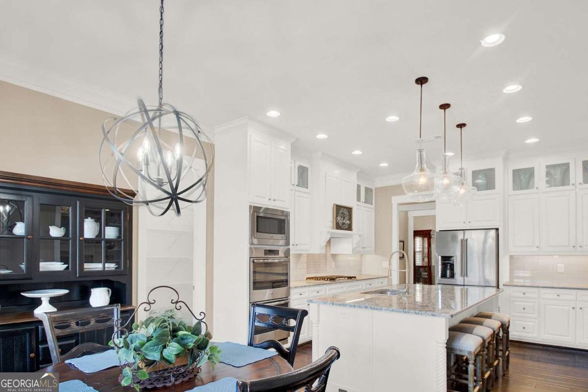 1230 Autumn Park Statham - 14