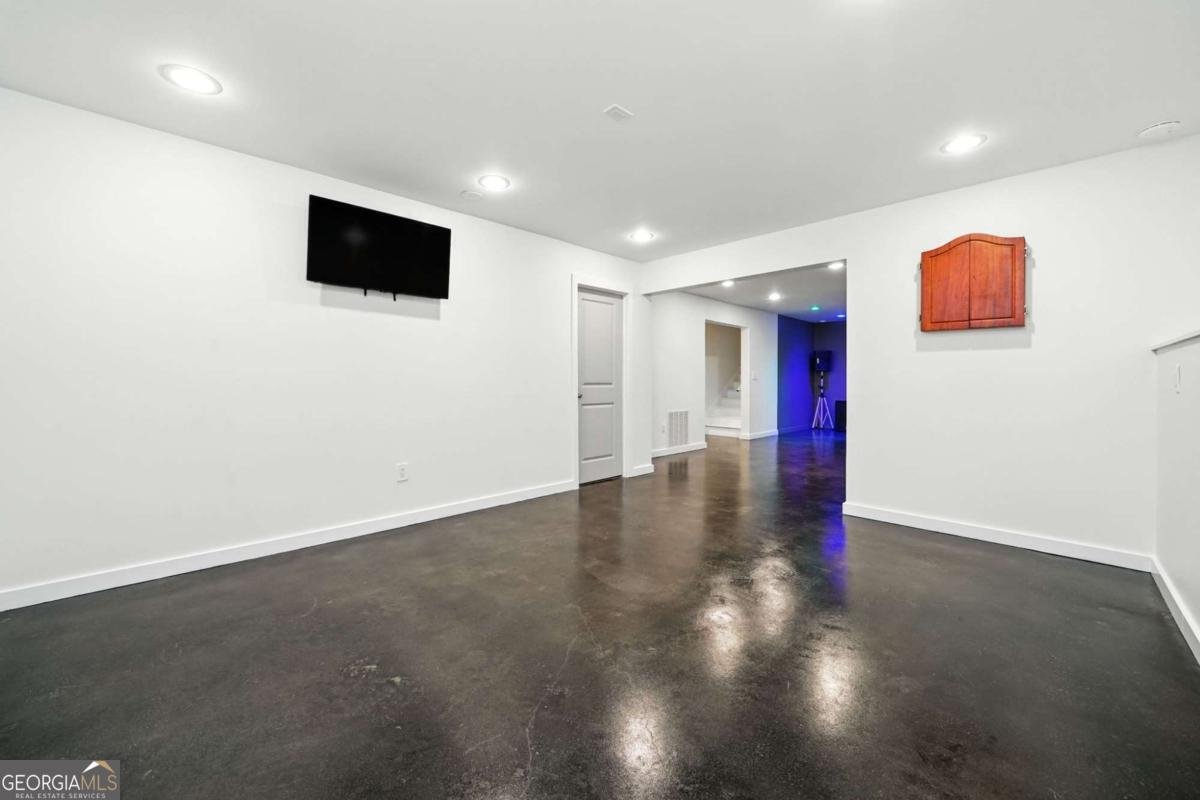 160 Crest Brooke Drive Holly Springs - 30