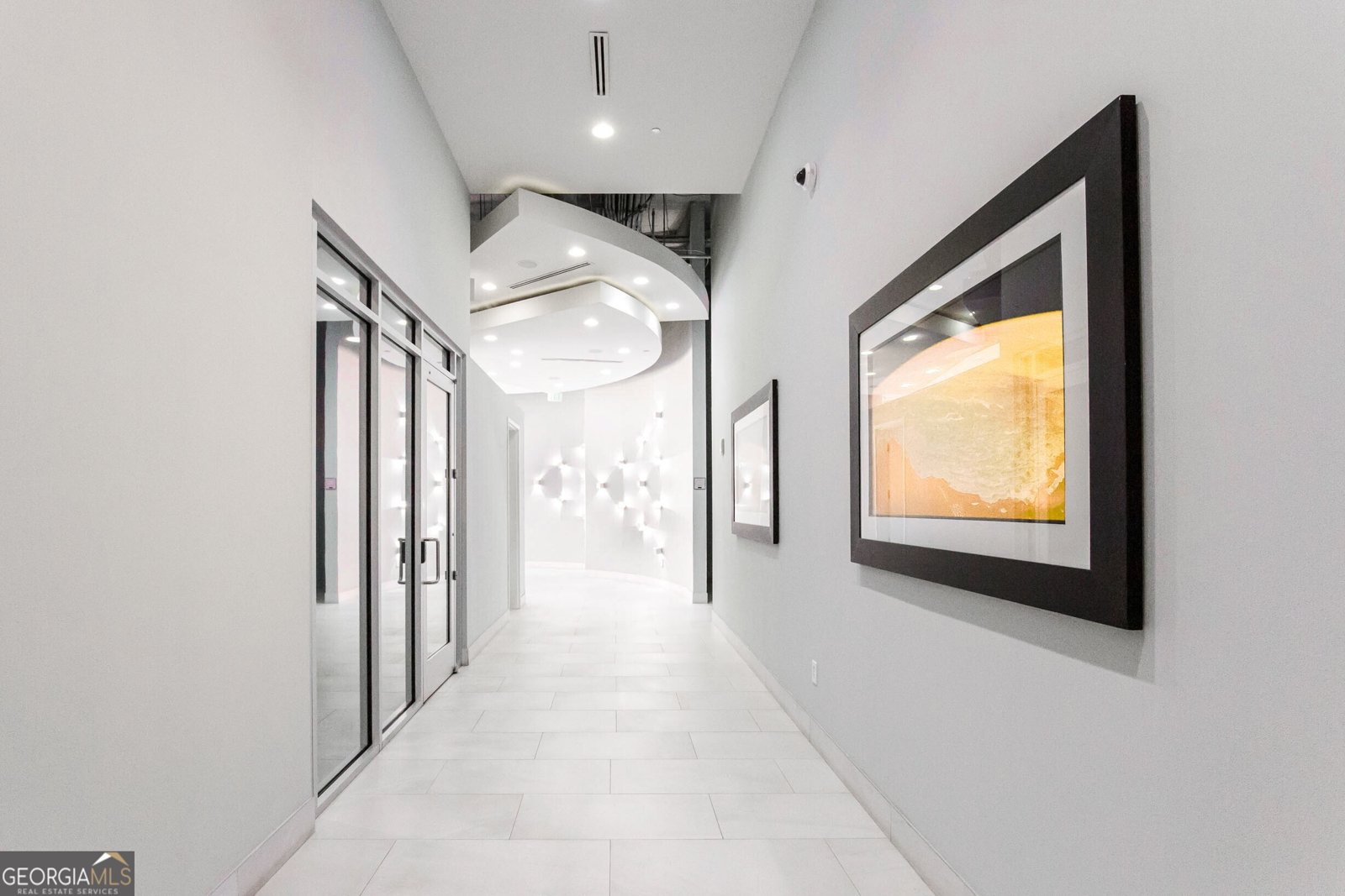 250 Pharr Road Atlanta - 27