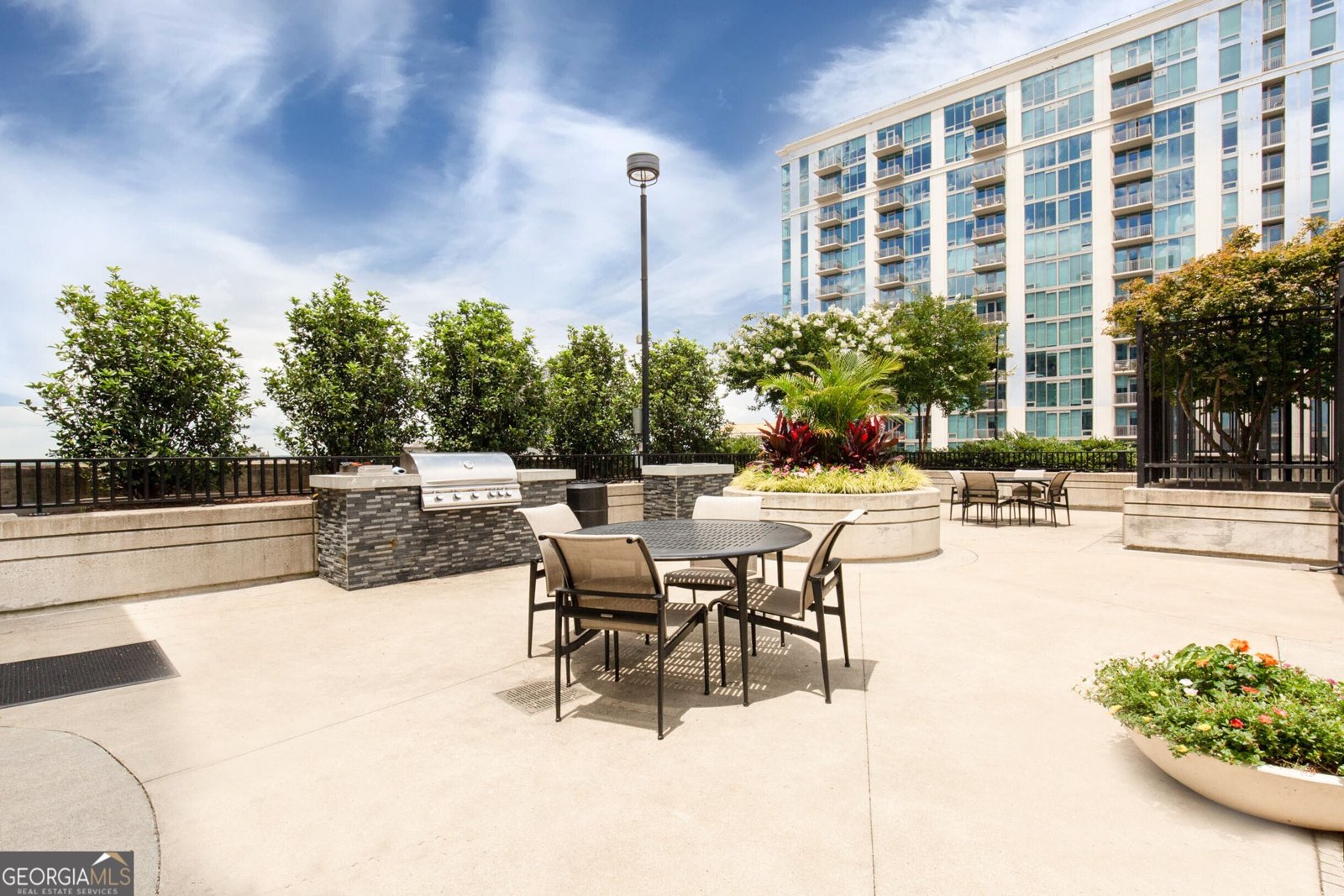 250 Pharr Road Atlanta - 33