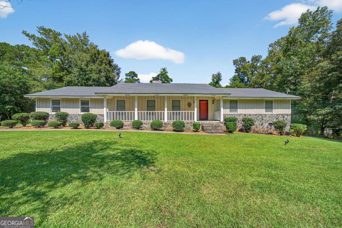 3674 Sussex Drive Milledgeville - 1
