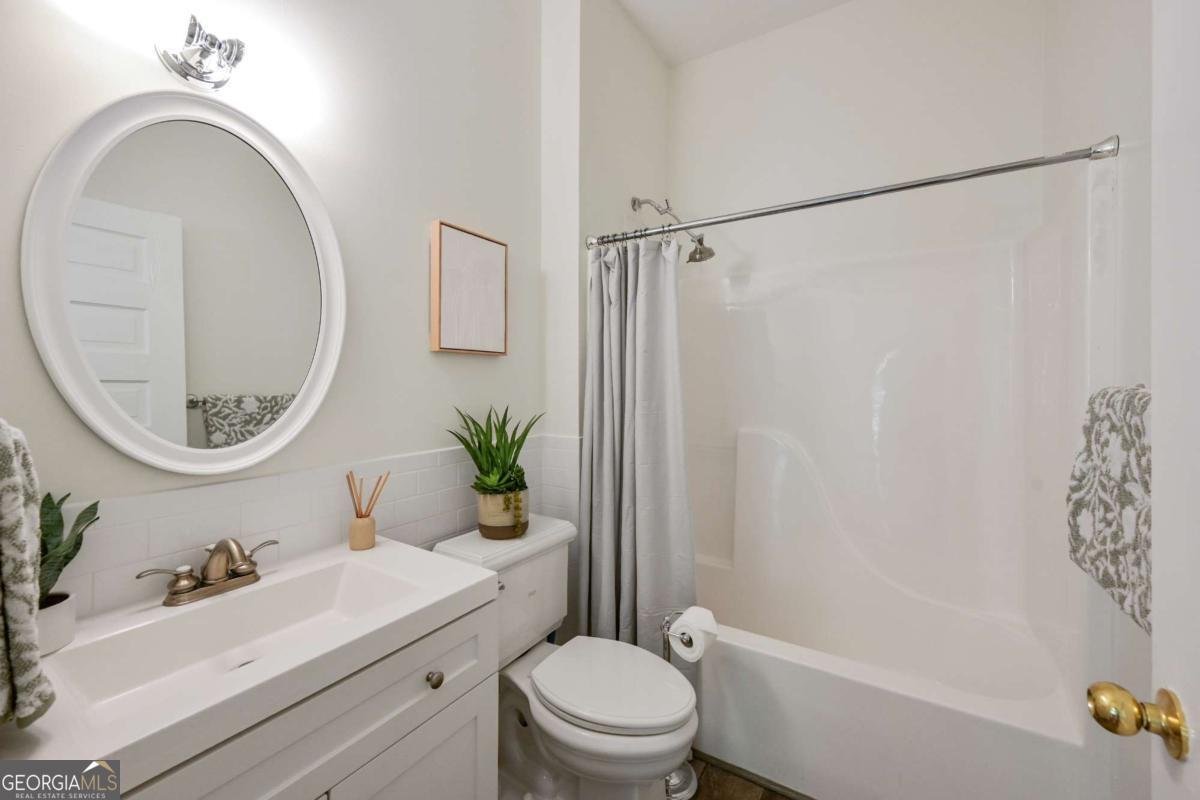 1607 Carroll Drive Atlanta - 25
