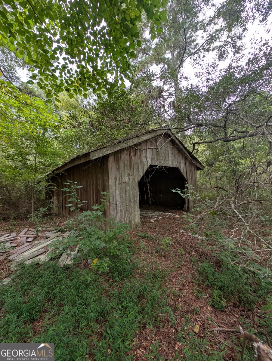 6400 Rockland Road Stonecrest - 4