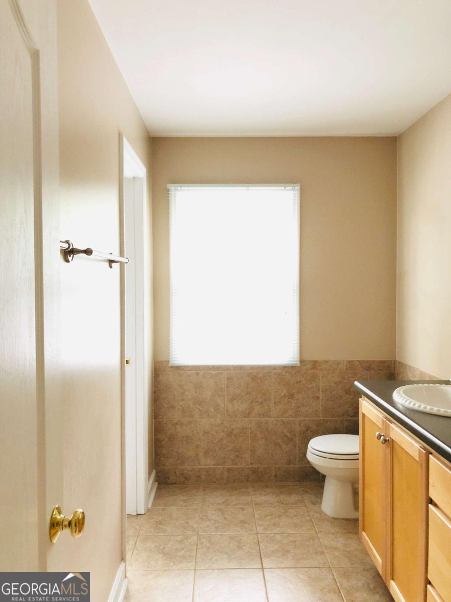 123 Garden Lane Athens - 6