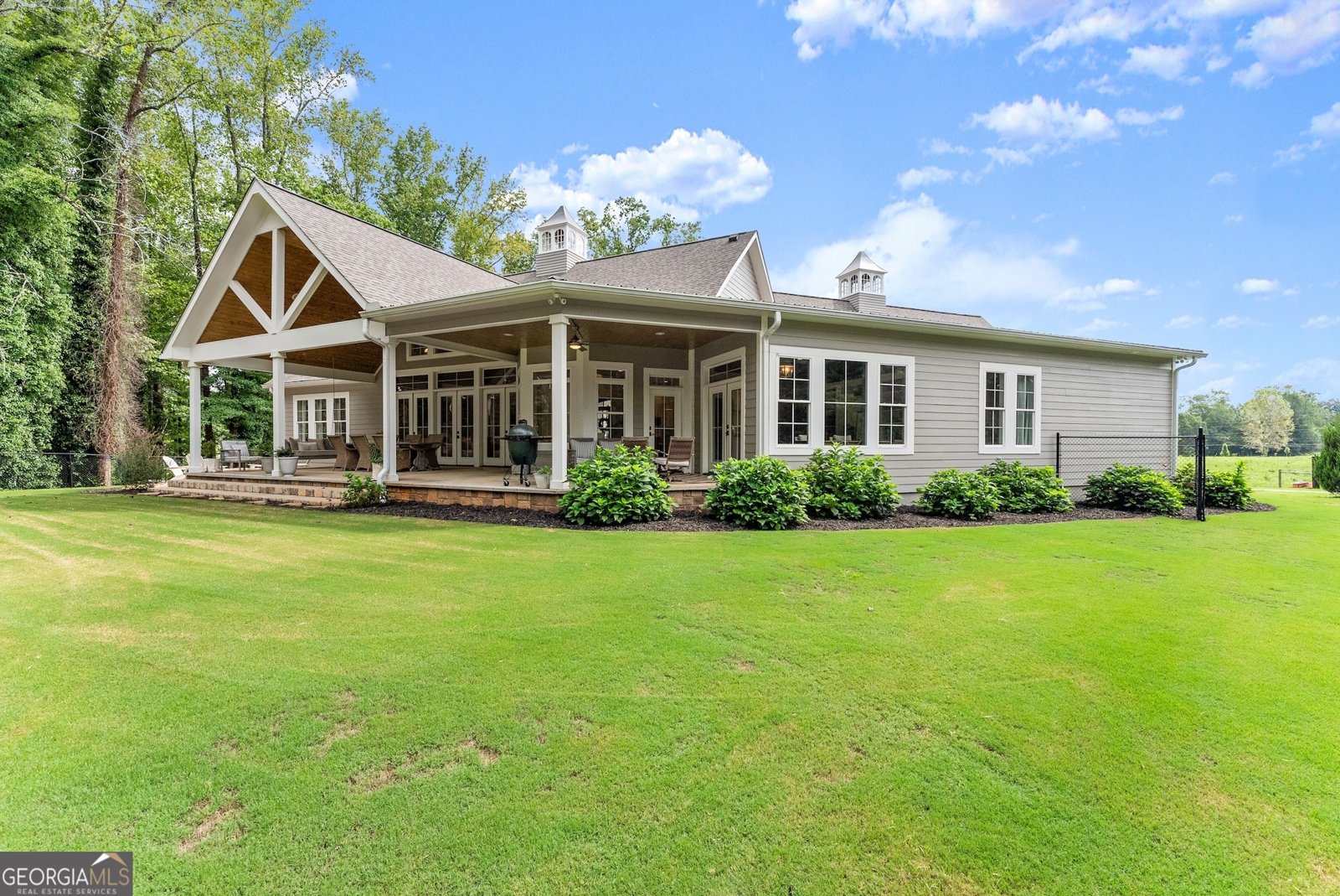 338 Black Road Cleveland - 44
