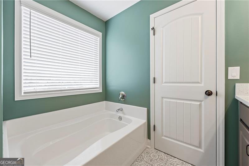 1041 Blakewood Court Bethlehem - 22