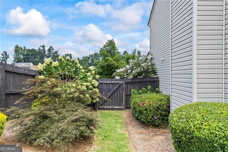 1041 Blakewood Court Bethlehem - 44
