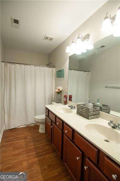 4271 HAYWATER Cove Buford - 13
