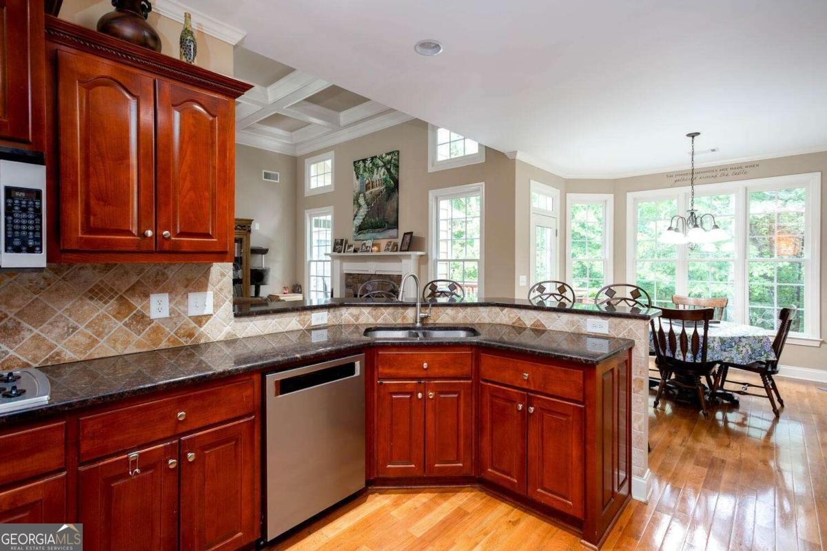 355 Chadwick Place Jasper - 11