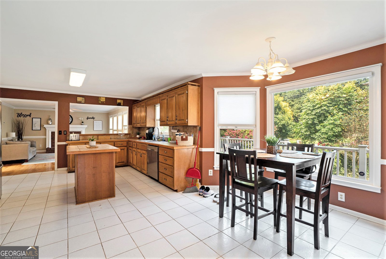5083 Oak Leaf Terrace Stone Mountain - 9