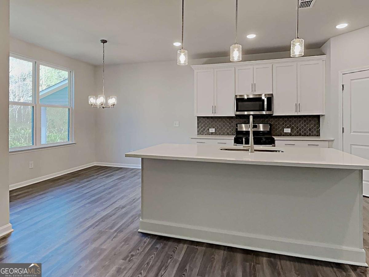719 Riverwood Pass Dallas - 2