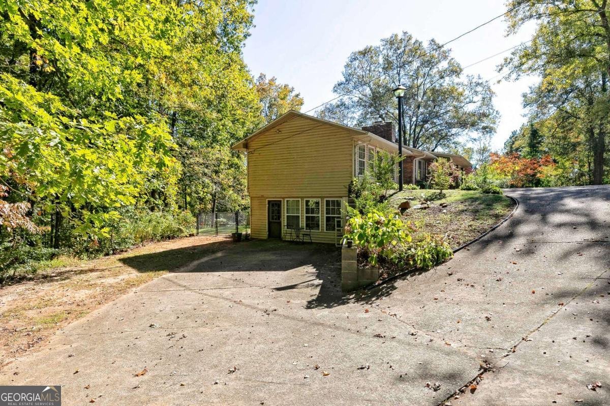 255 Shipp Circle Hiram - 24