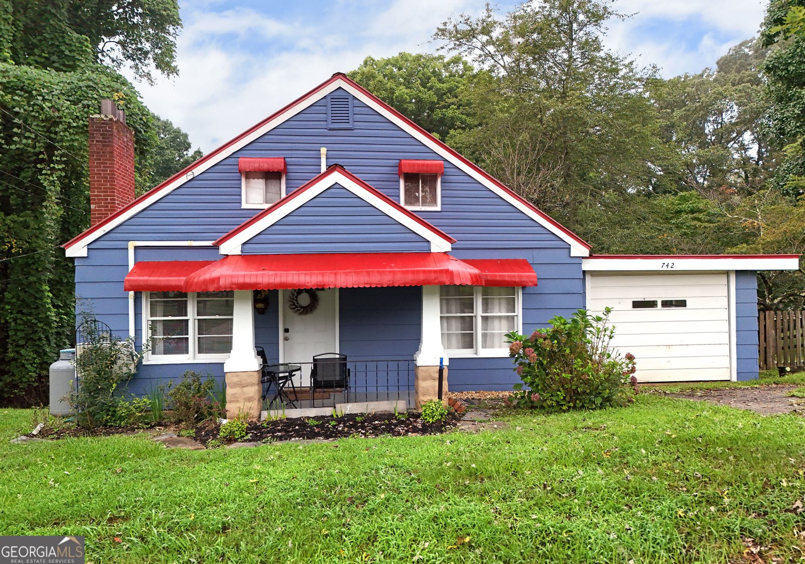 742 Hillcrest Drive Mc Caysville - 25