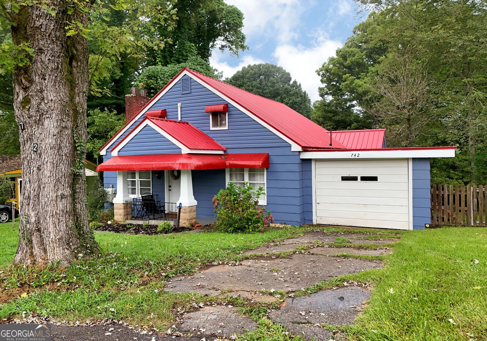742 Hillcrest Drive Mc Caysville - 28