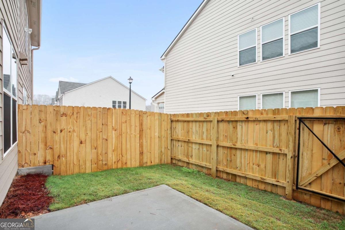 7641 SQUIRE Court Fairburn - 24