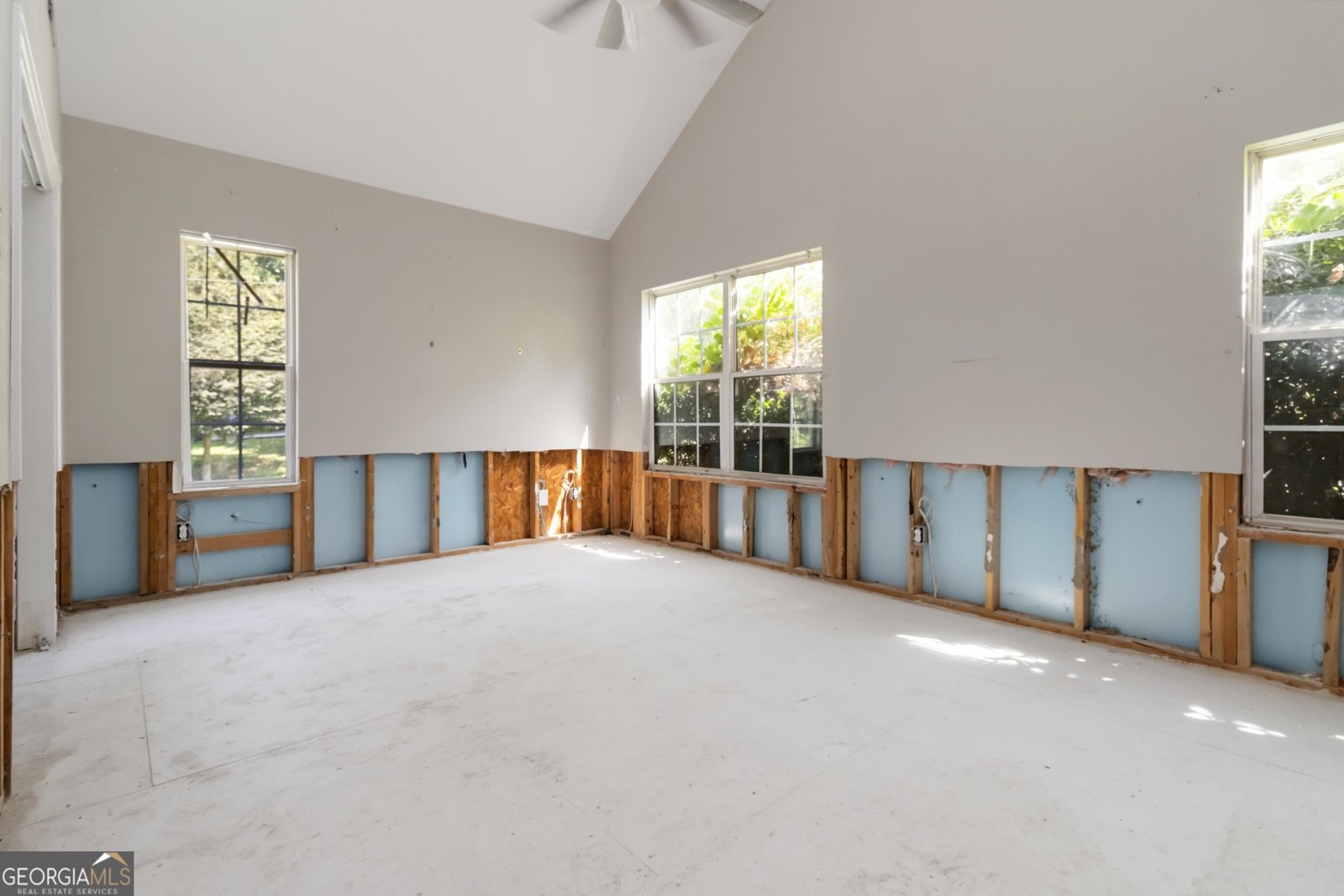9005 Lemans Trail Gainesville - 8