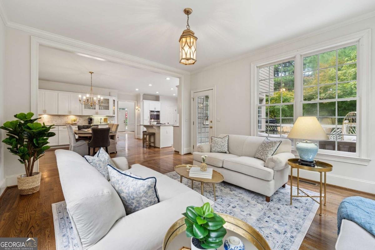 775 Barberry Drive Milton - 15