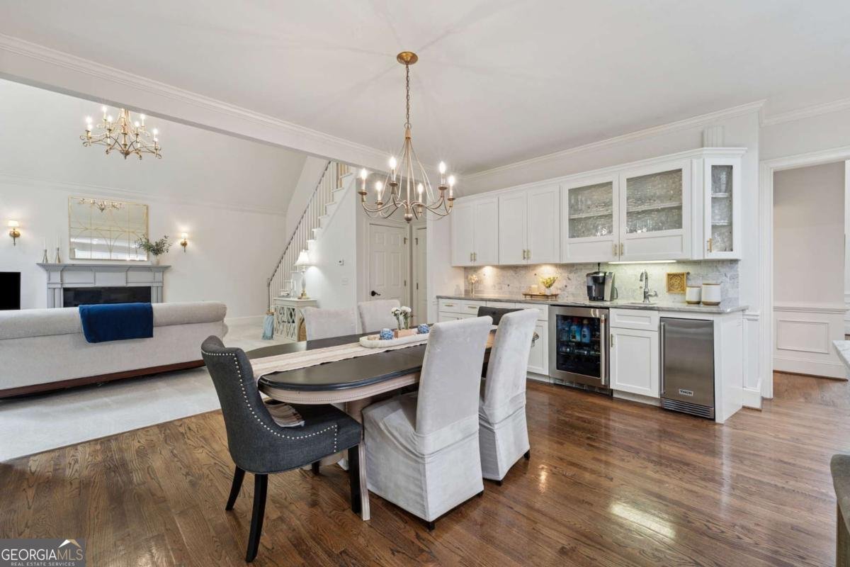 775 Barberry Drive Milton - 17
