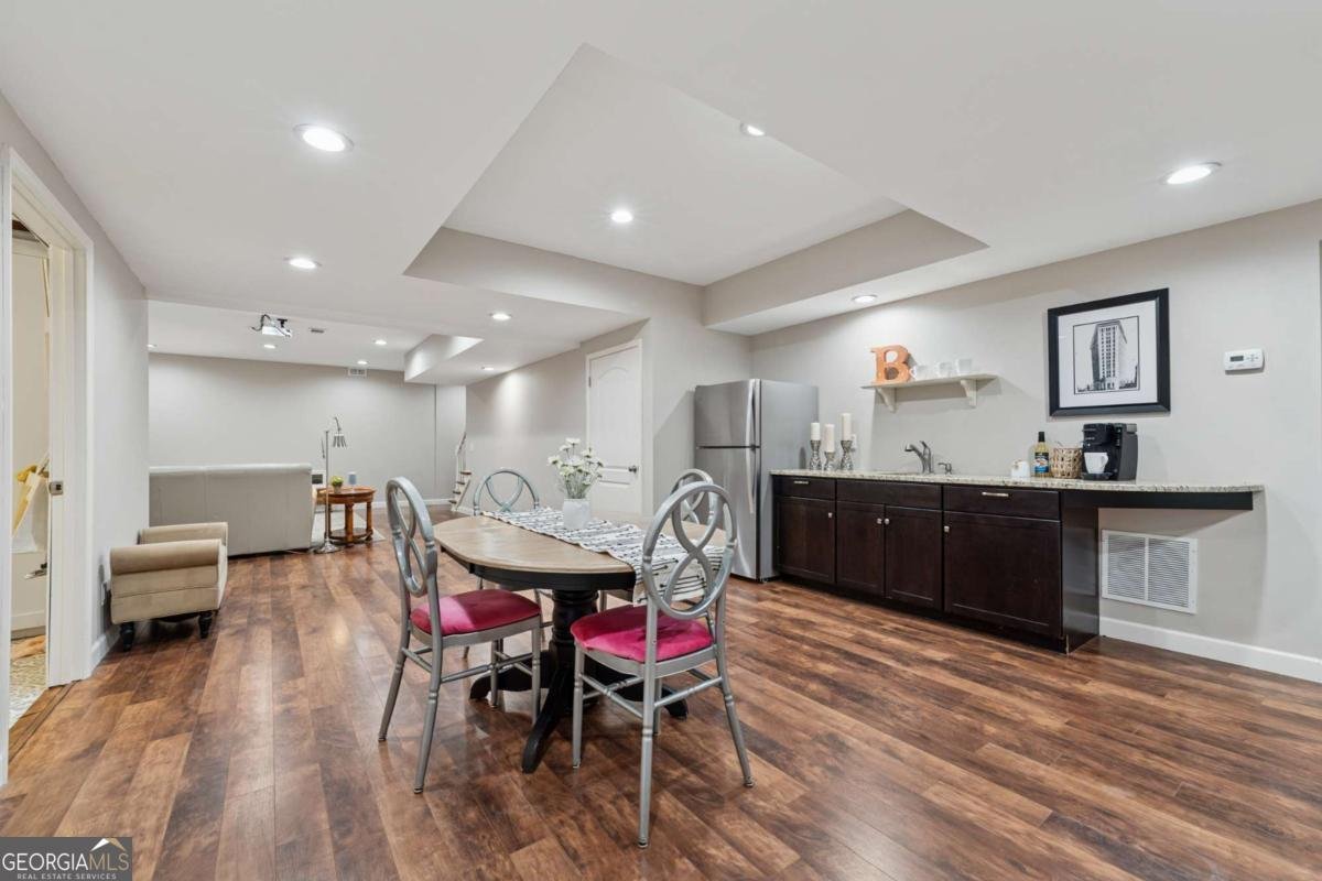 775 Barberry Drive Milton - 38