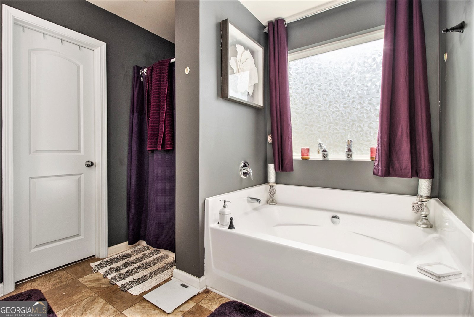 1558 Leonard Street Hampton - 3