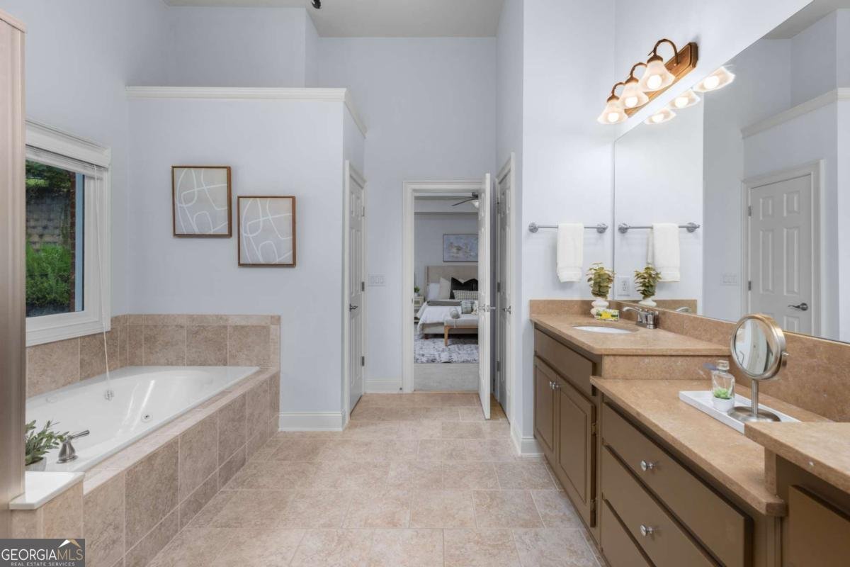 5865 Trailwood Court Suwanee - 10