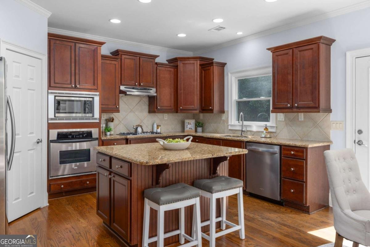 5865 Trailwood Court Suwanee - 24