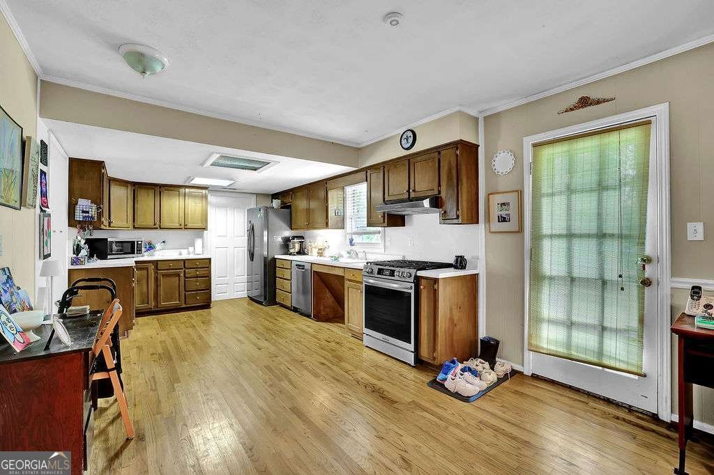 558 Dorsey Circle Lilburn - 11