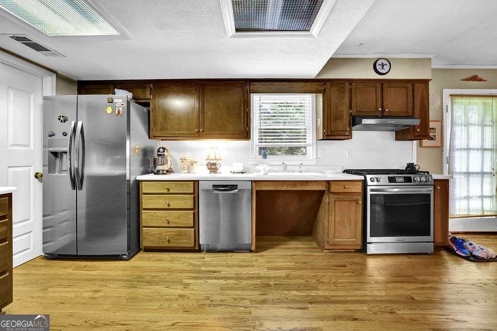 558 Dorsey Circle Lilburn - 13