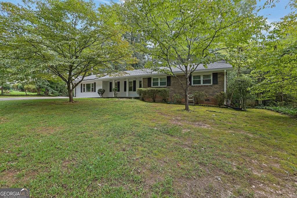 558 Dorsey Circle Lilburn - 27