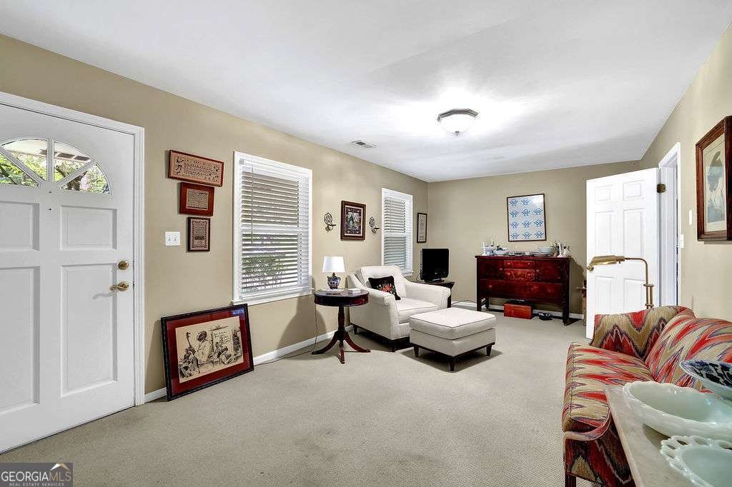 558 Dorsey Circle Lilburn - 5
