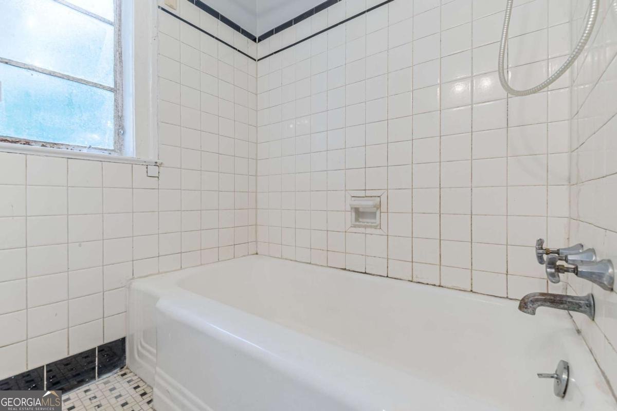 739 GREENWOOD Street Lagrange - 28