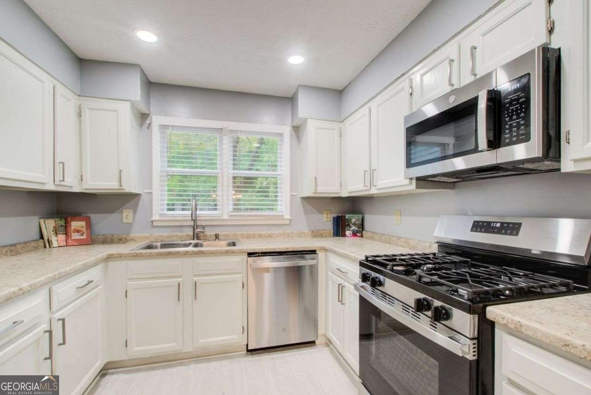 650 STRATFORD GREEN Way Avondale Estates - 9