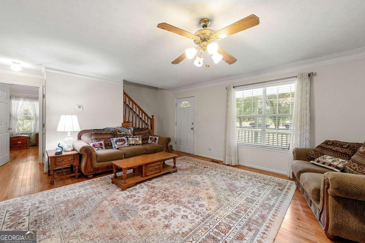 391 Hudson Circle Douglasville - 1