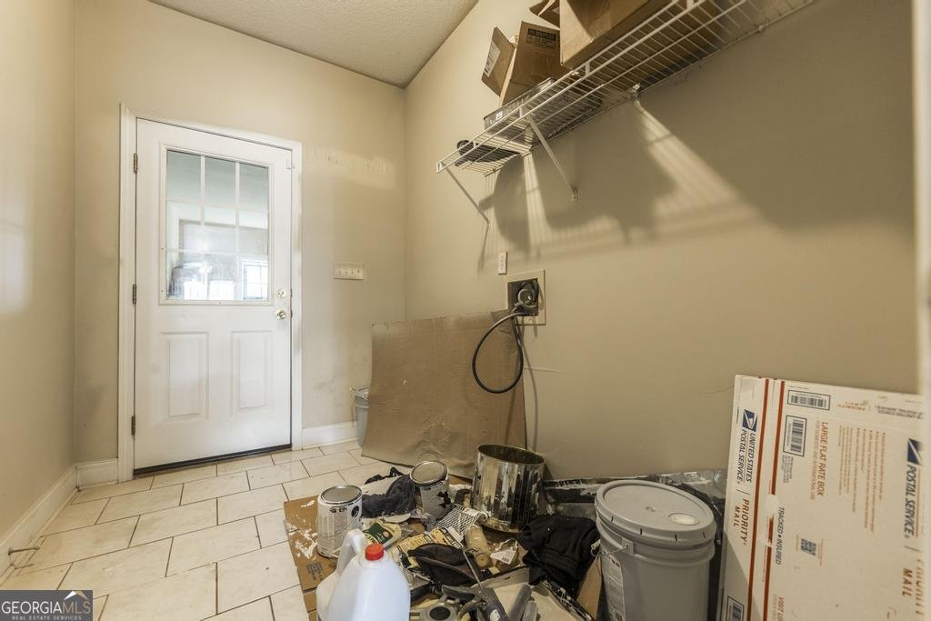 81 Idell Court Byron - 17