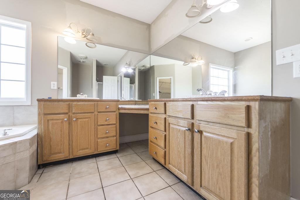 81 Idell Court Byron - 23