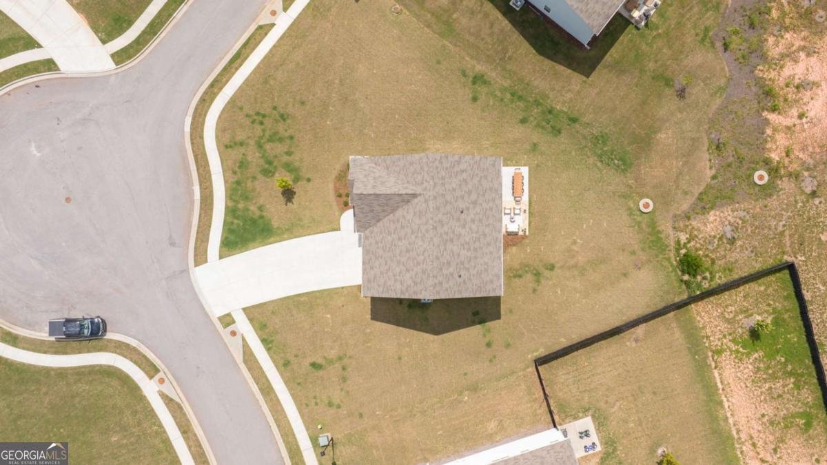 733 Brookfield Drive Braselton - 46