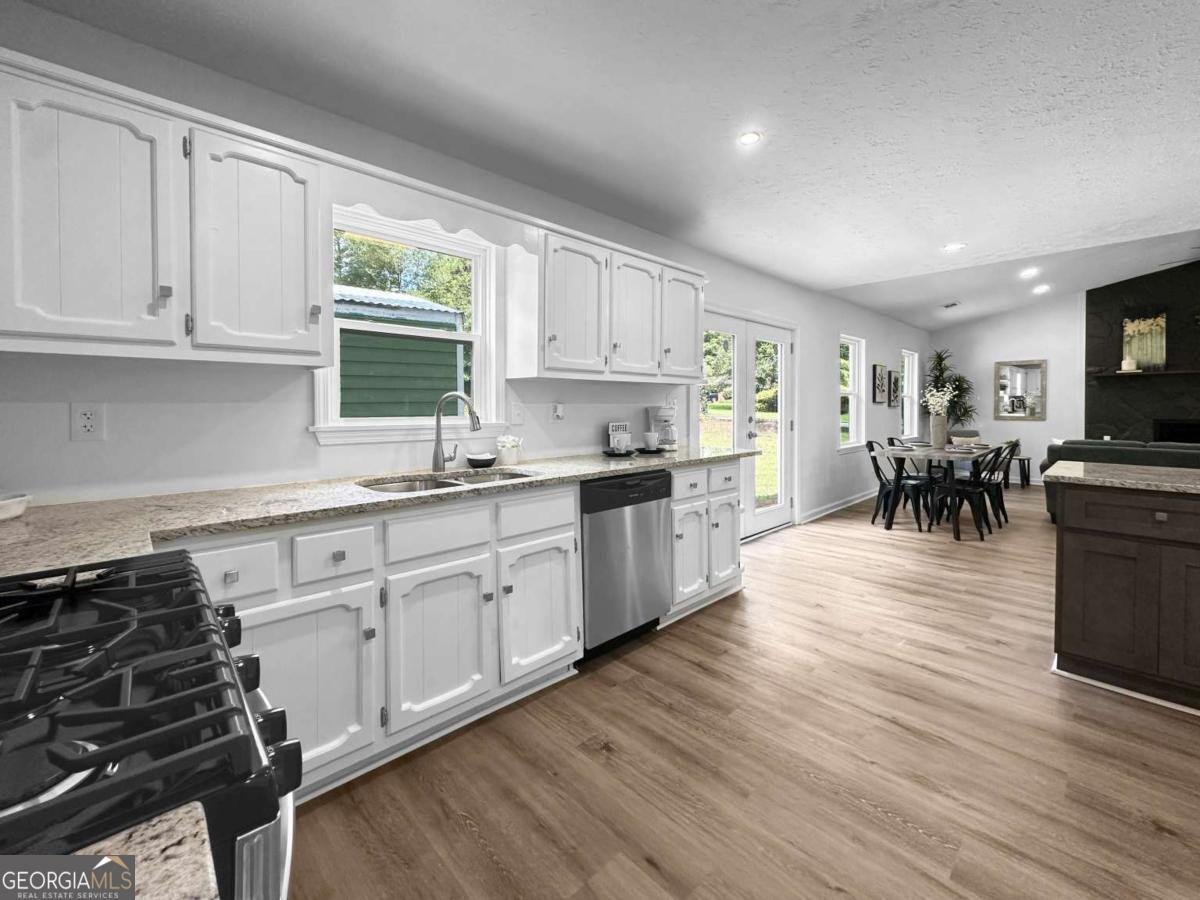 5081 Hubert Drive Powder Springs - 5