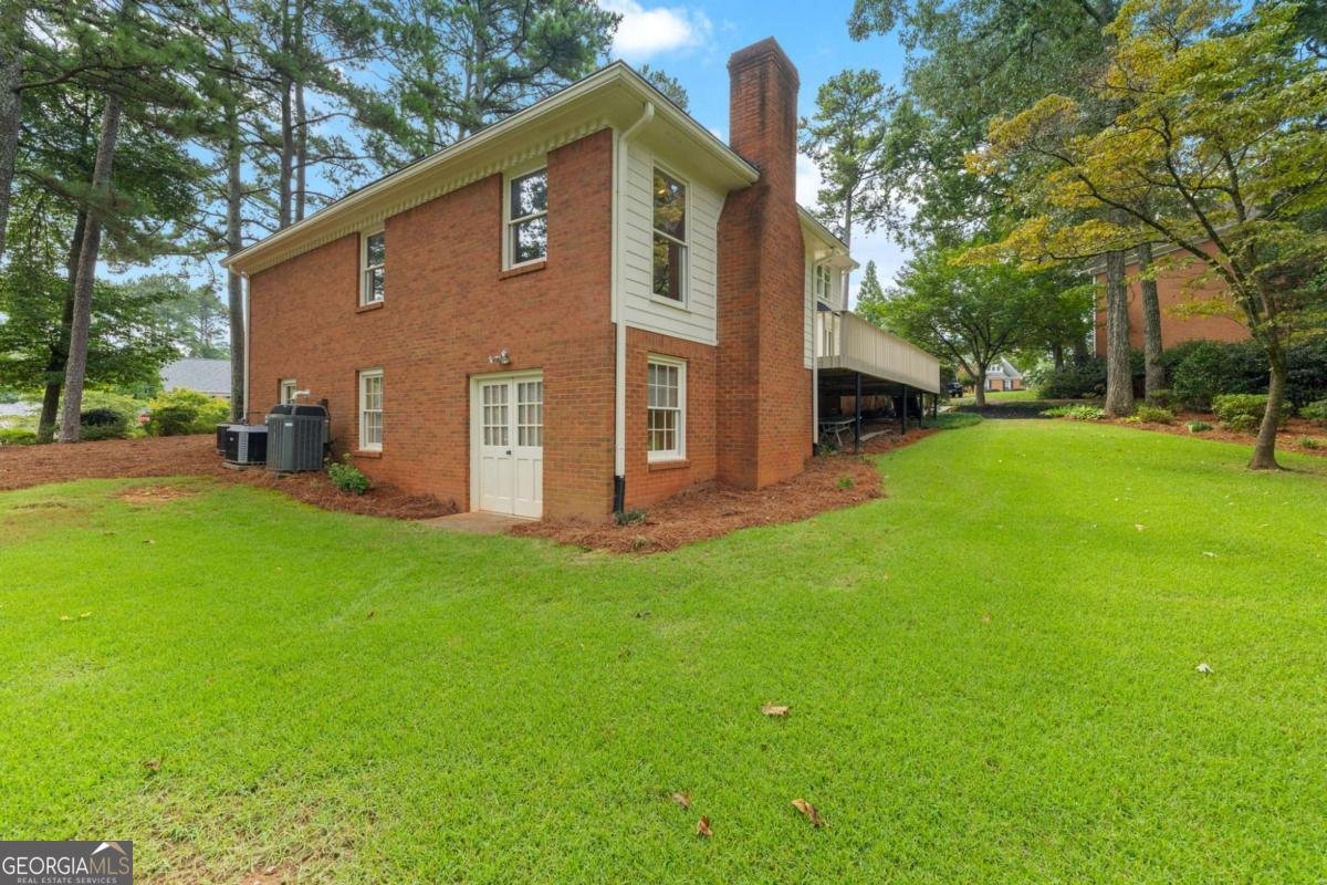 588 Haralson Drive Lilburn - 55
